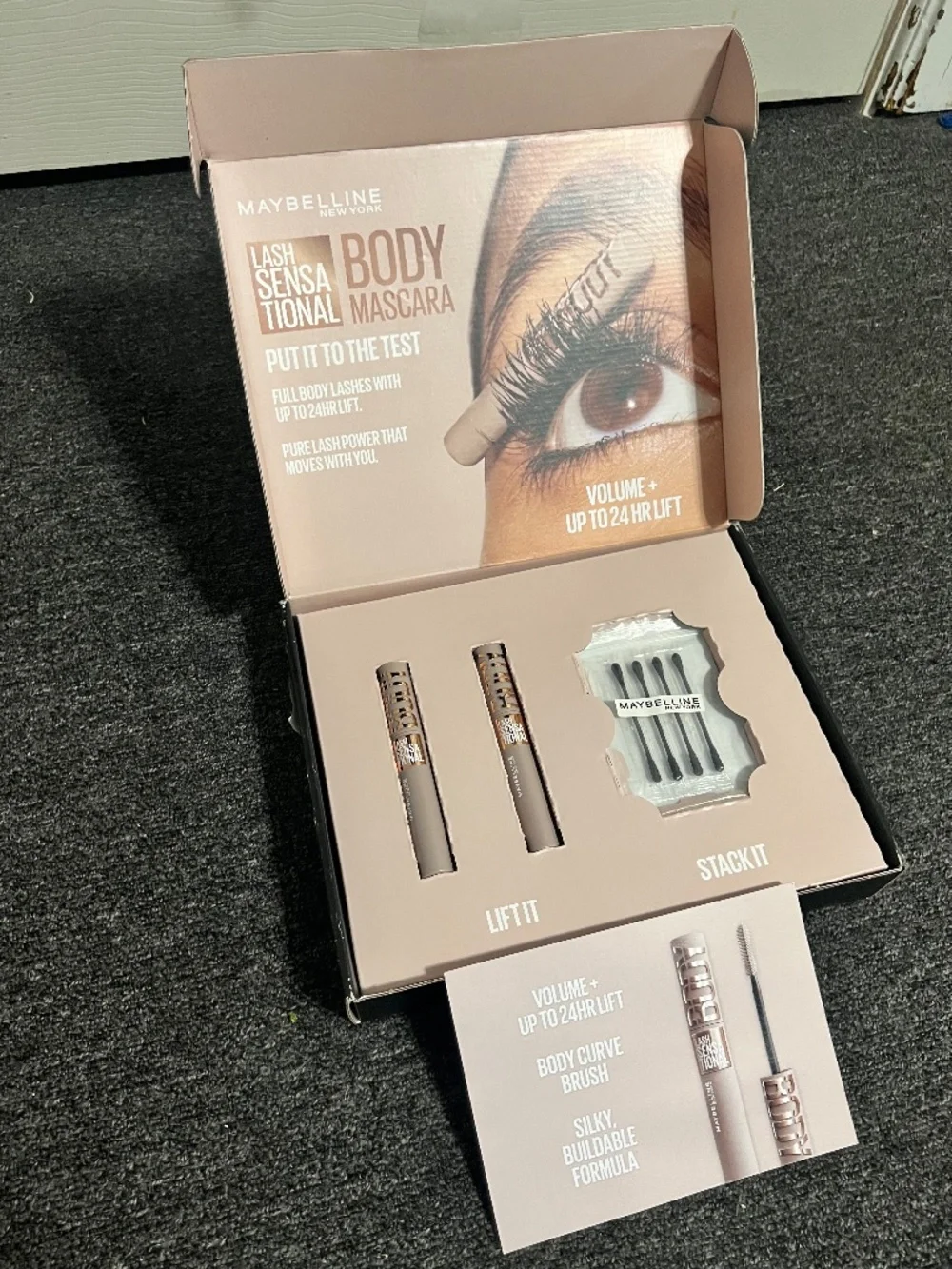 Maybelline New York Lash Sensational Body set
